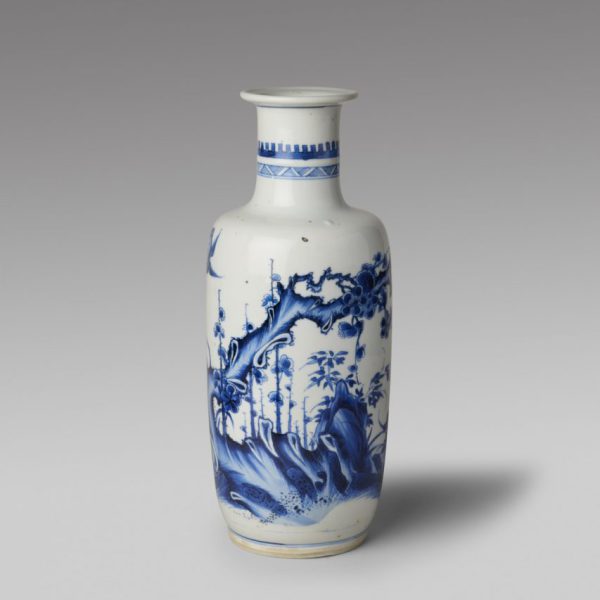 A blue and white 'flower' rouleau vase (Kangxi period, 1662-1722)
