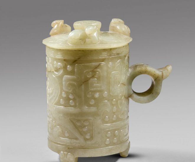 A carved celadon jade archaistic cup and cover (Ming dynasty, around 1600)