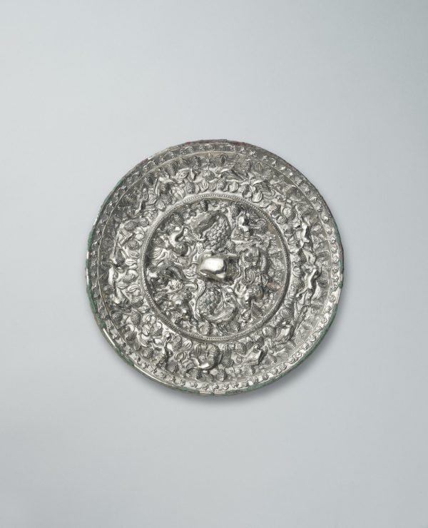 An important bronze ‘mythical animals and grapes’ mirror (Tang dynasty, 7th century)
